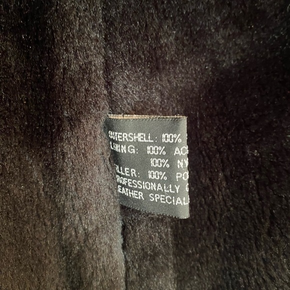 VINTAGE 90’s BEYOND SPORT MEDIUM 100% GENUINE LEATHER COAT WITH FUZY LINED - Picture 3 of 6